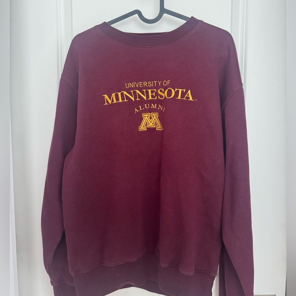 University of Minnesota Alumni crewneck